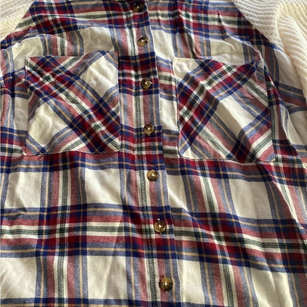 NWT Torrid cream button  up plaid long sleeve top size large - Picture 4 of 10